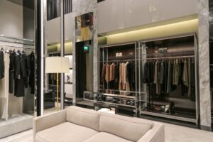 Tom Ford – Retail Store